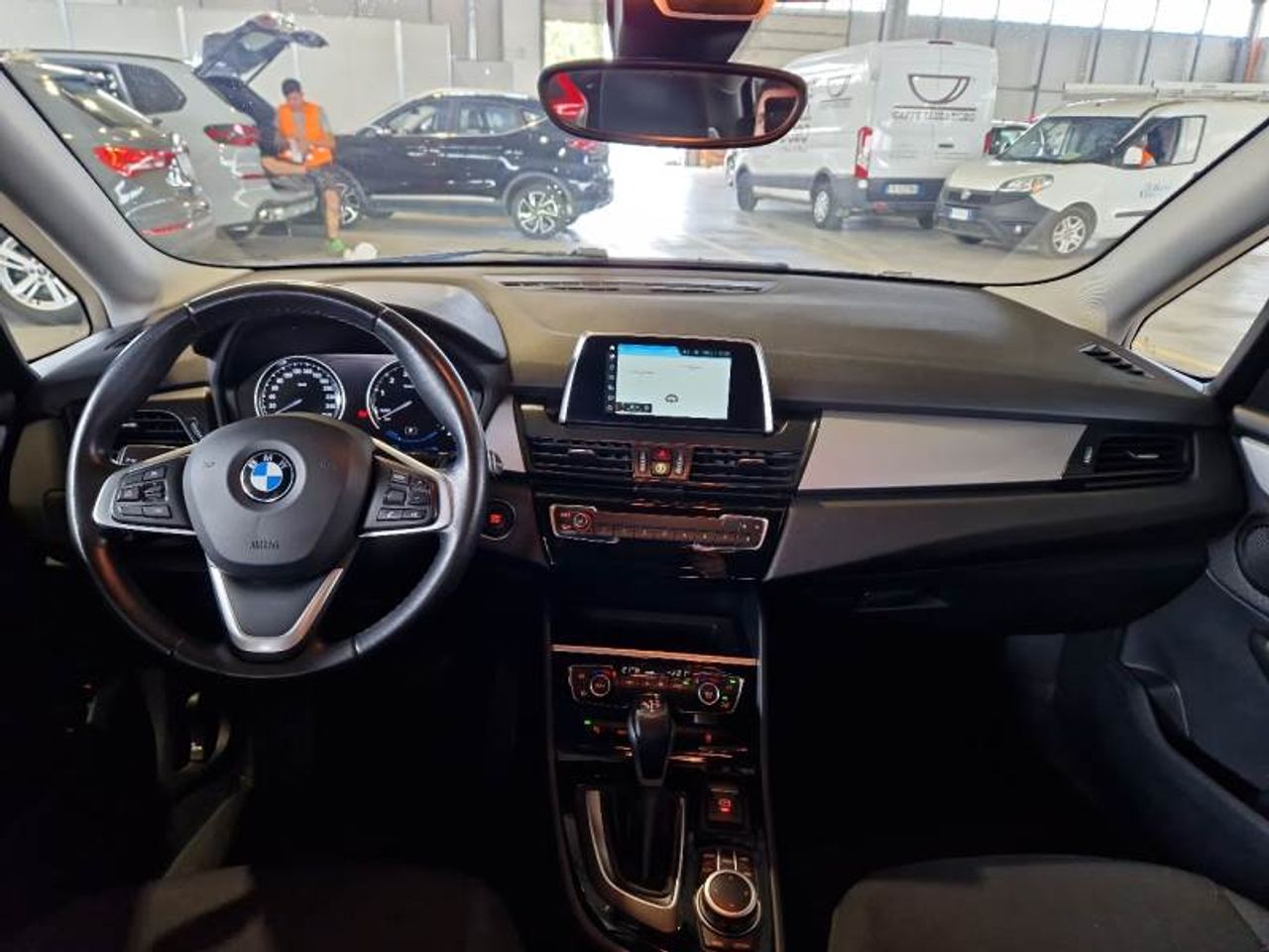 Foto BMW Serie 2 Active Tourer 3