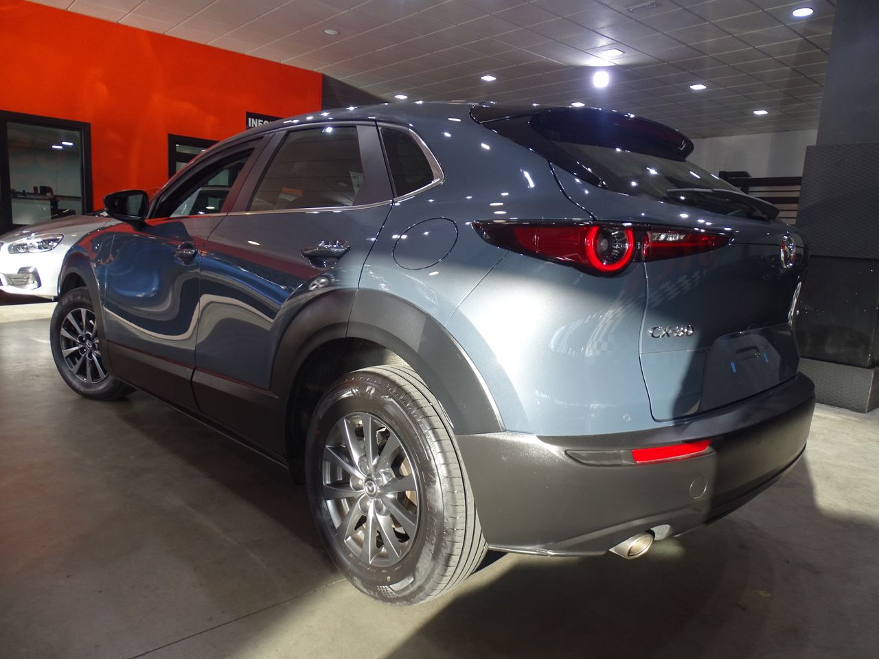 Foto Mazda CX-30 4