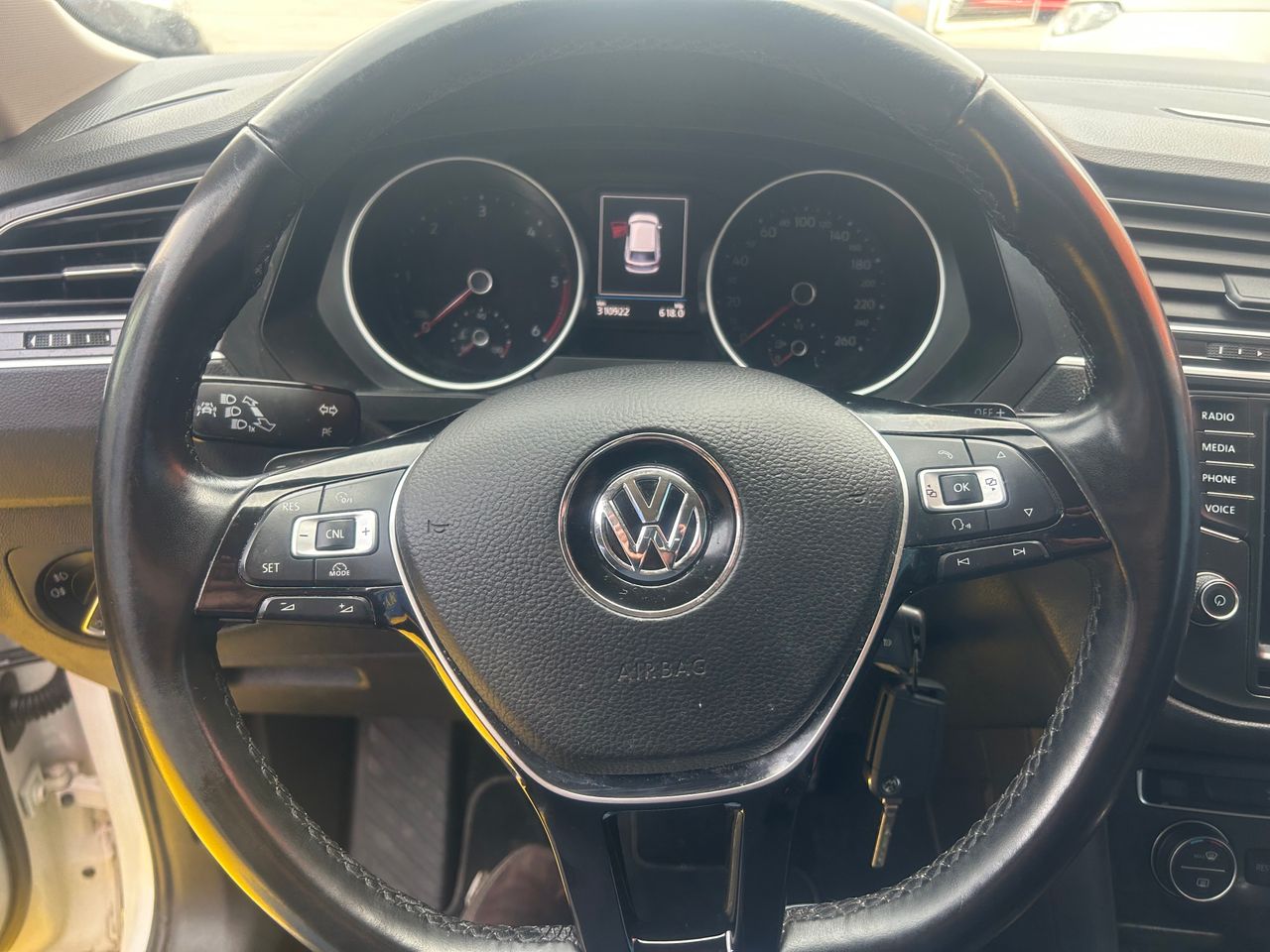 Foto Volkswagen Tiguan 8
