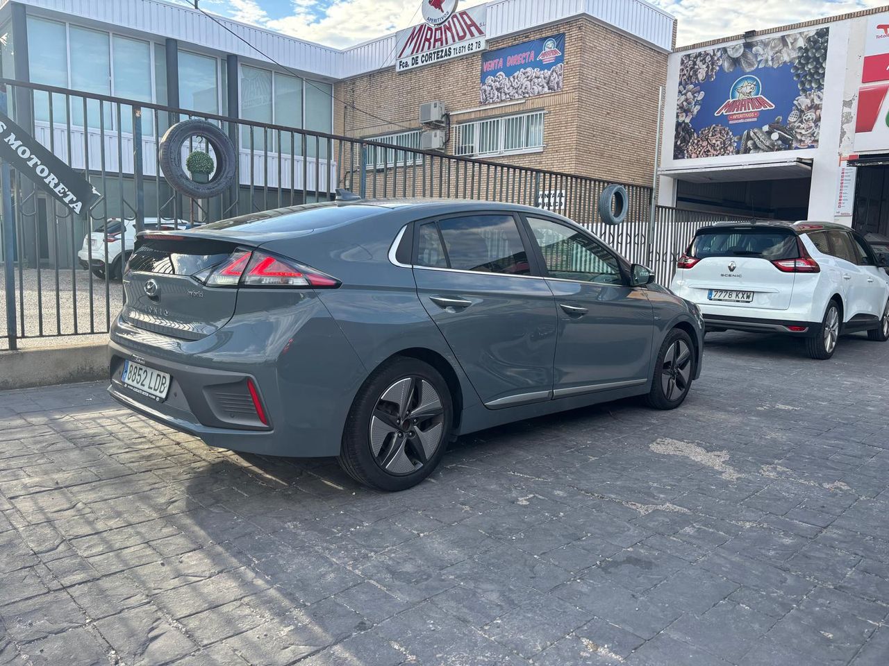 Foto Hyundai IONIQ 7