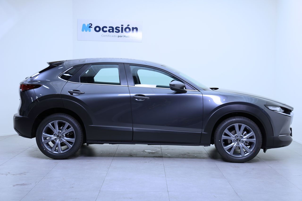 Foto Mazda CX-30 4