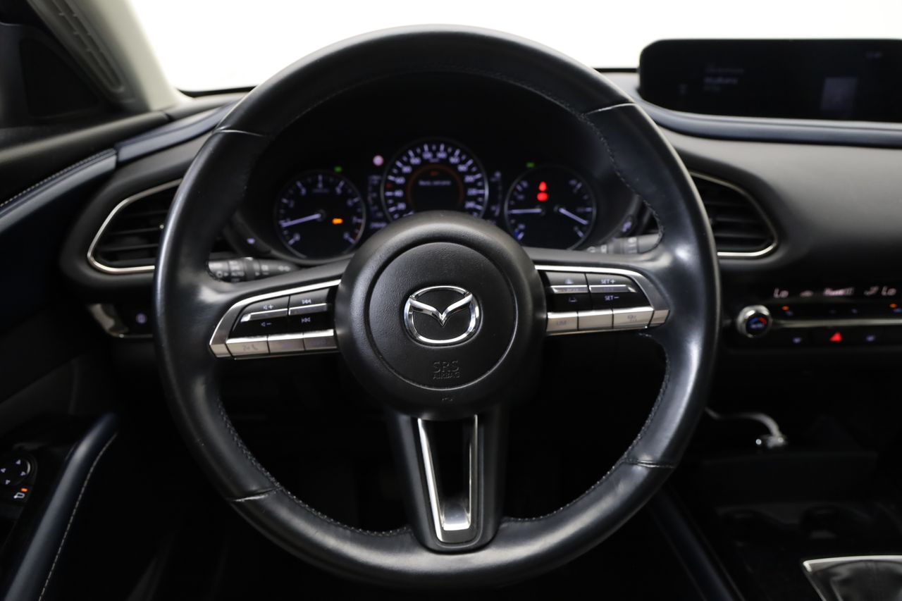 Foto Mazda CX-30 12