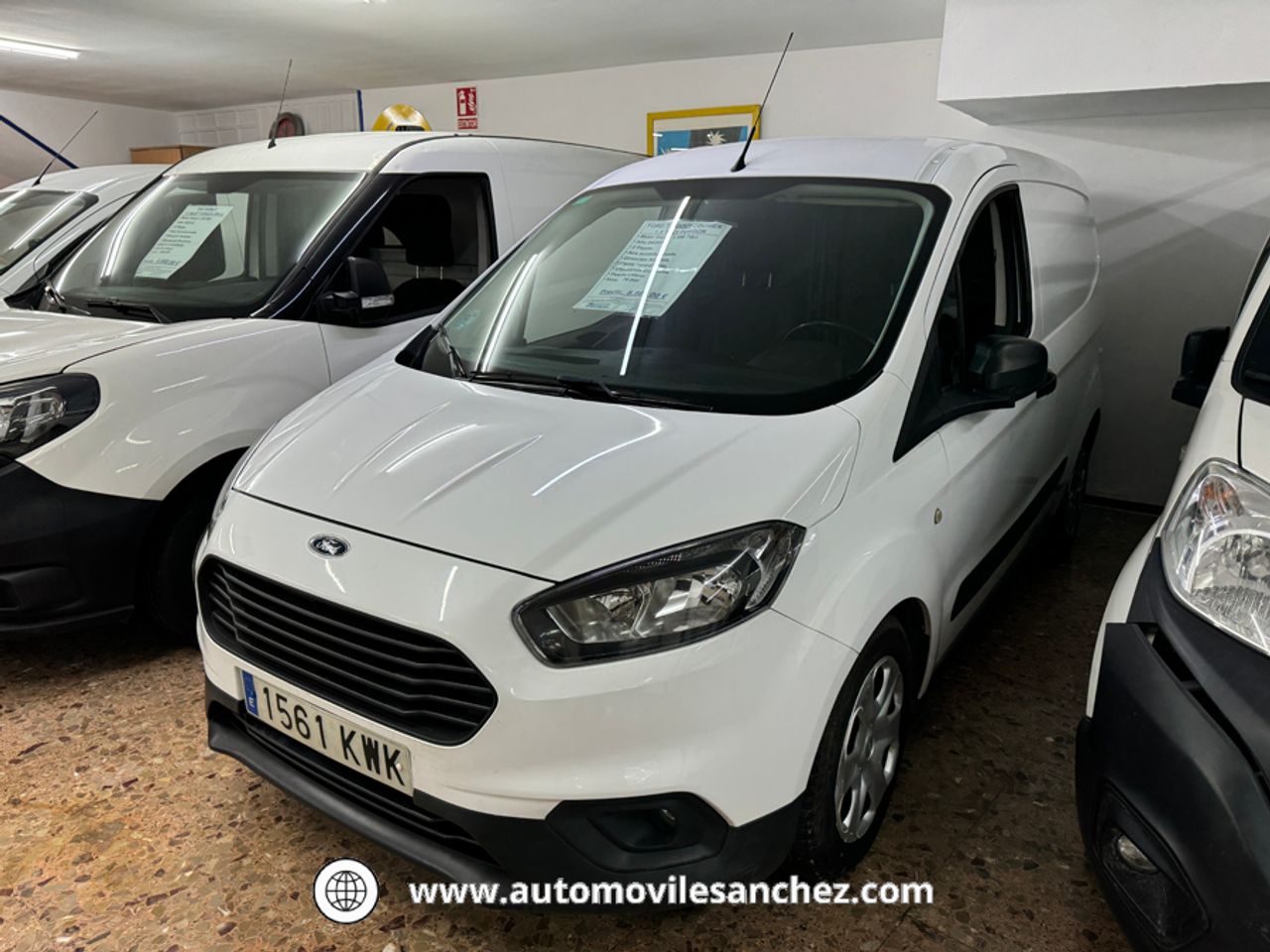 Foto Ford Transit  Courier 2