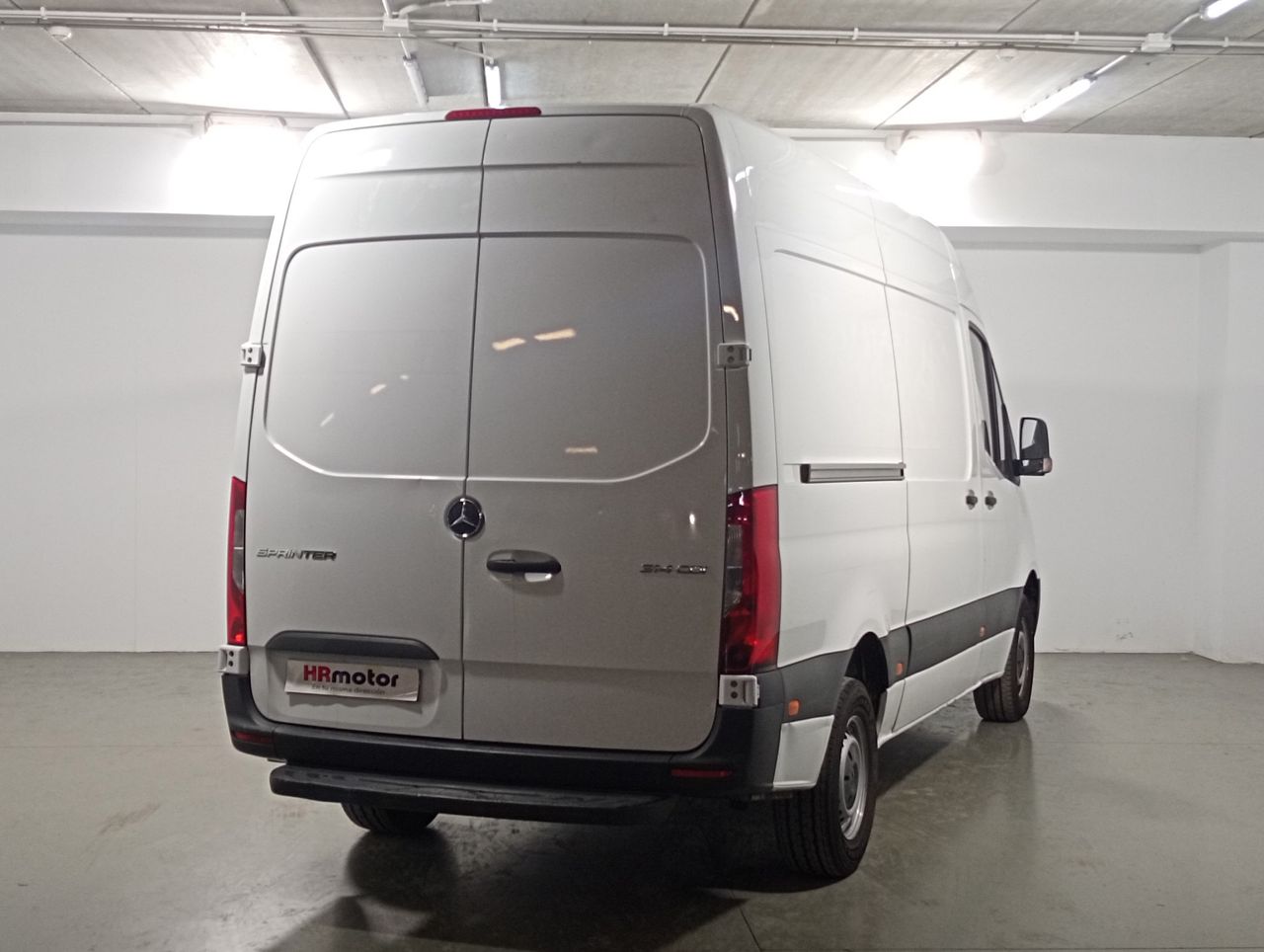 Foto Mercedes-Benz Sprinter 2