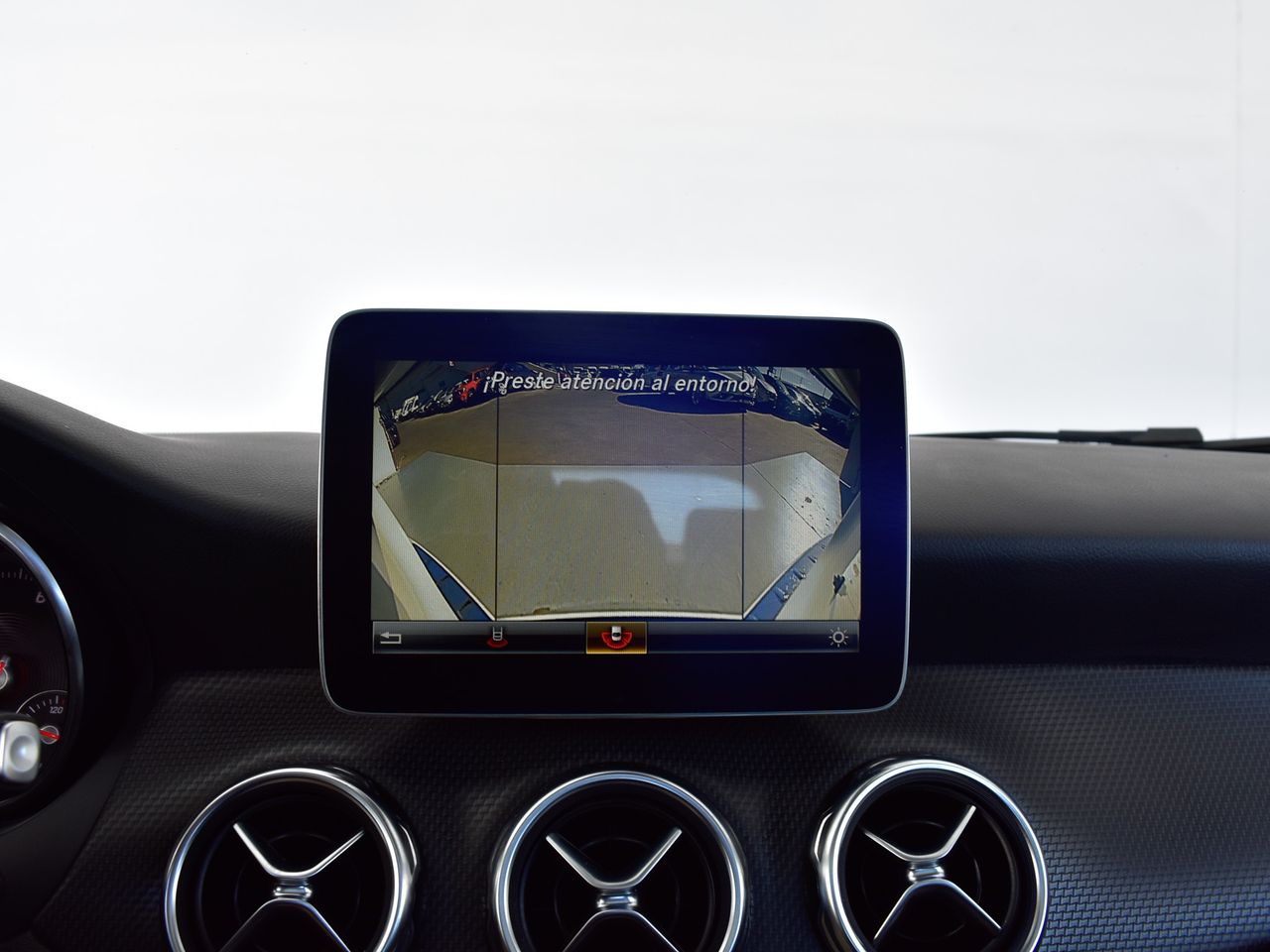 Foto Mercedes-Benz Clase GLA 21