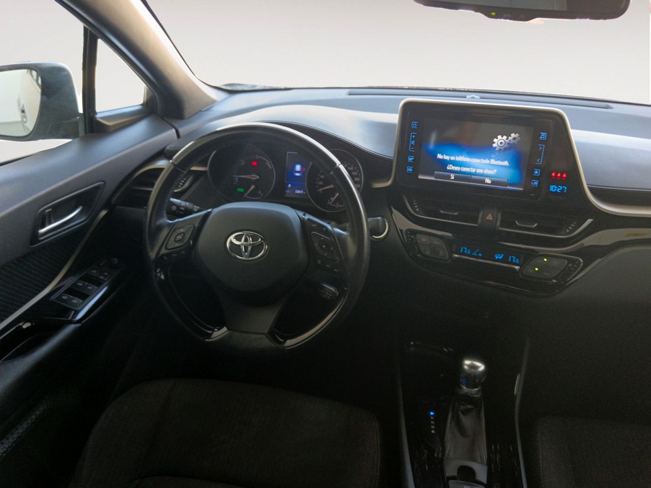 Foto Toyota C-HR 7