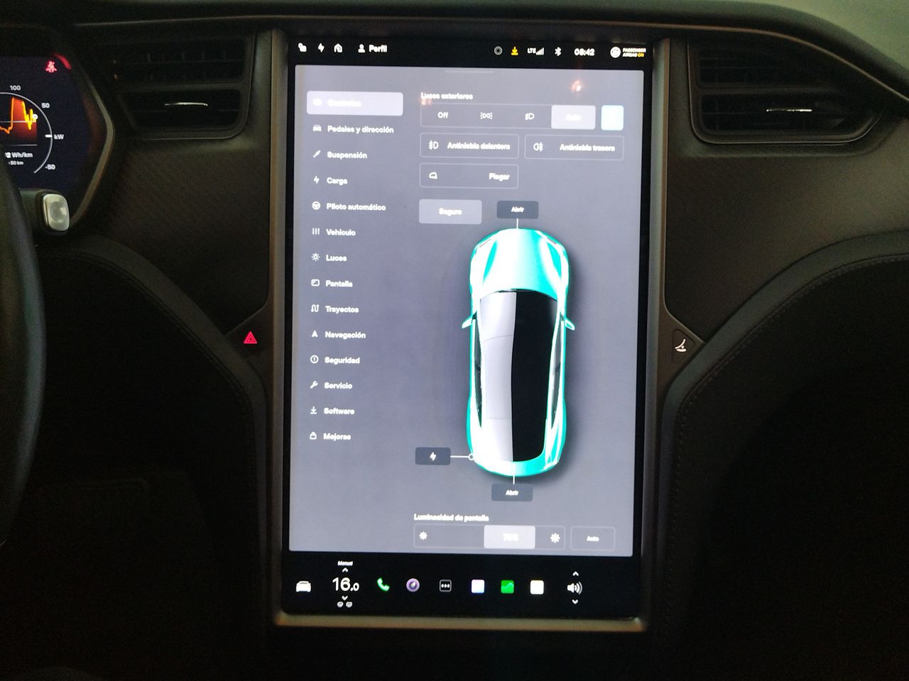 Foto Tesla Model  S 17