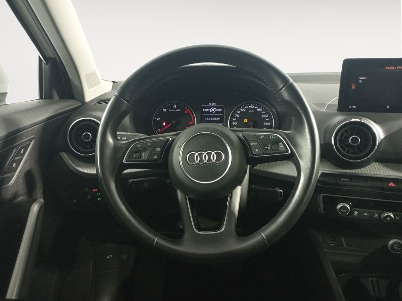 Foto Audi Q2 7