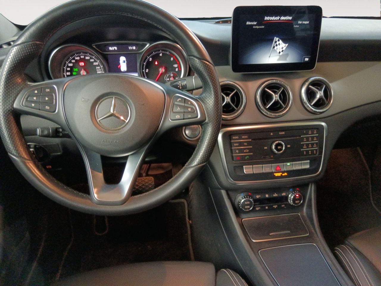 Foto Mercedes-Benz Clase CLA 6