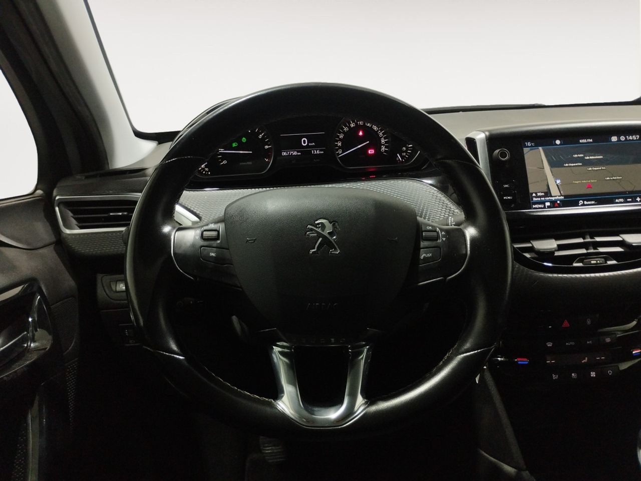 Foto Peugeot 208 7