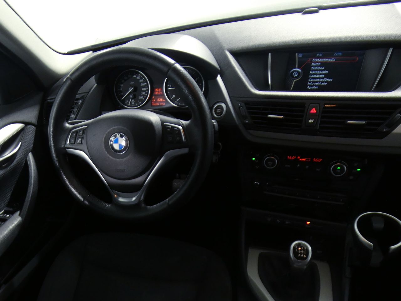 Foto BMW X1 7