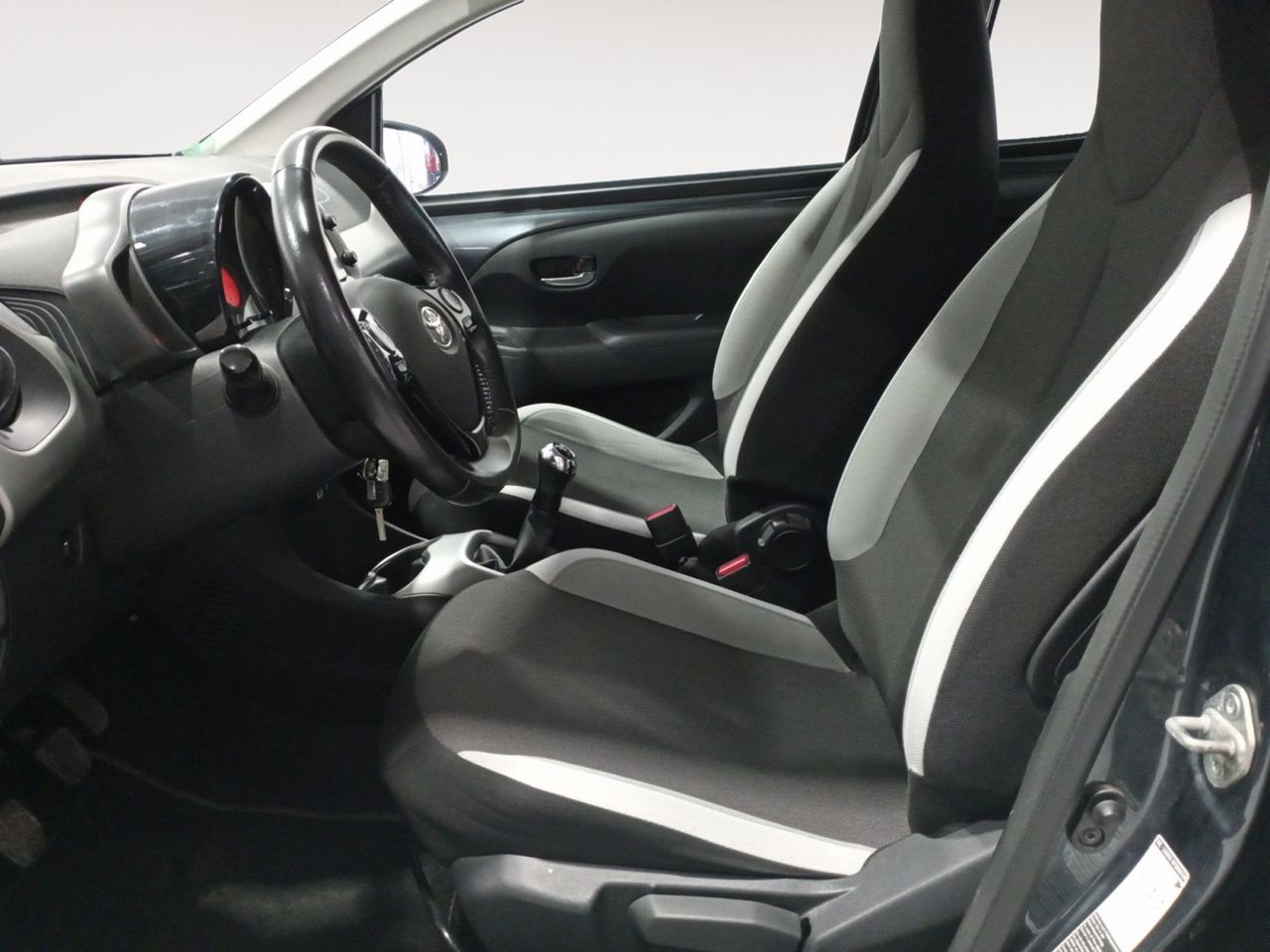 Foto Toyota Aygo 8