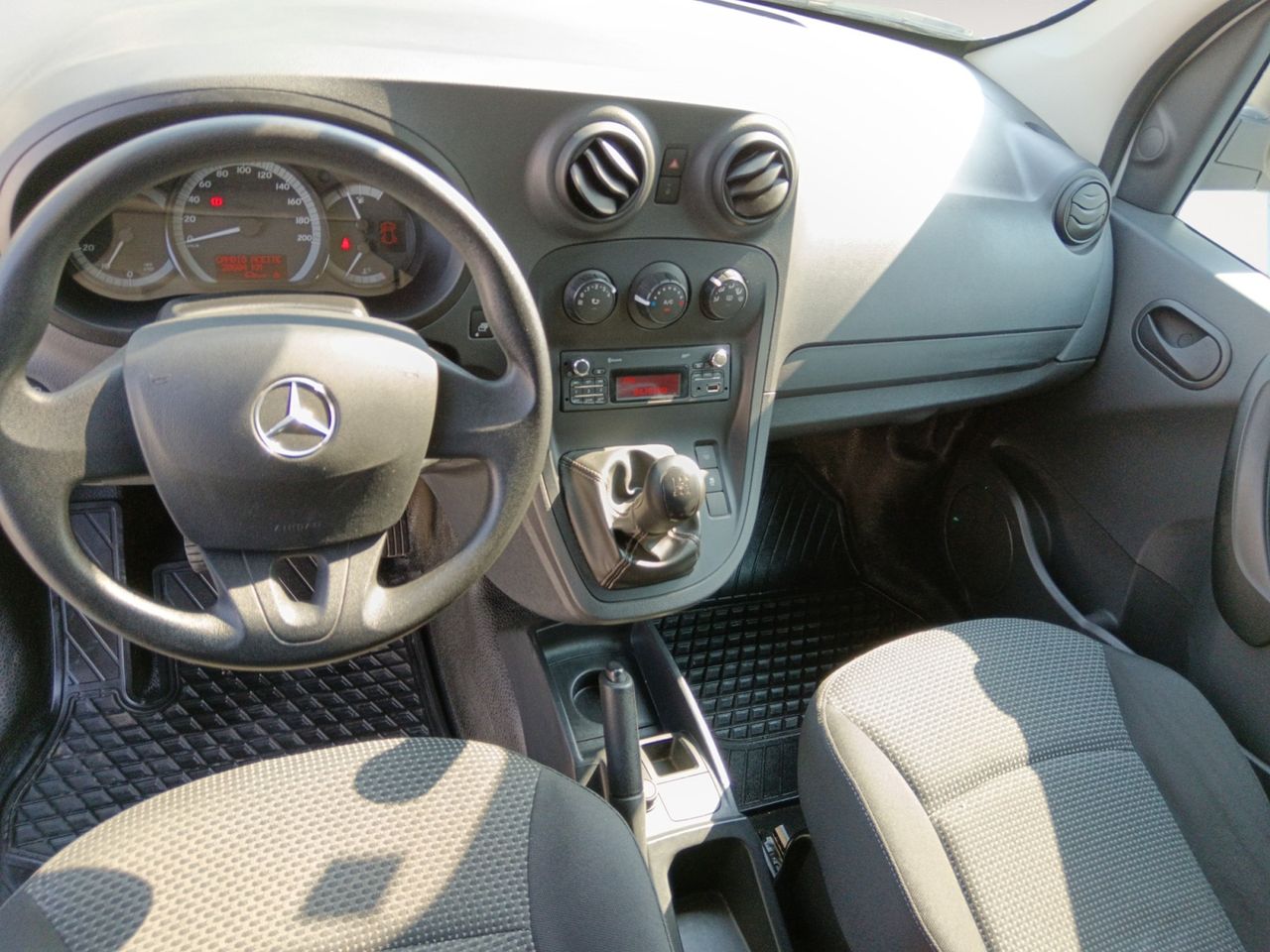 Foto Mercedes-Benz Citan 6