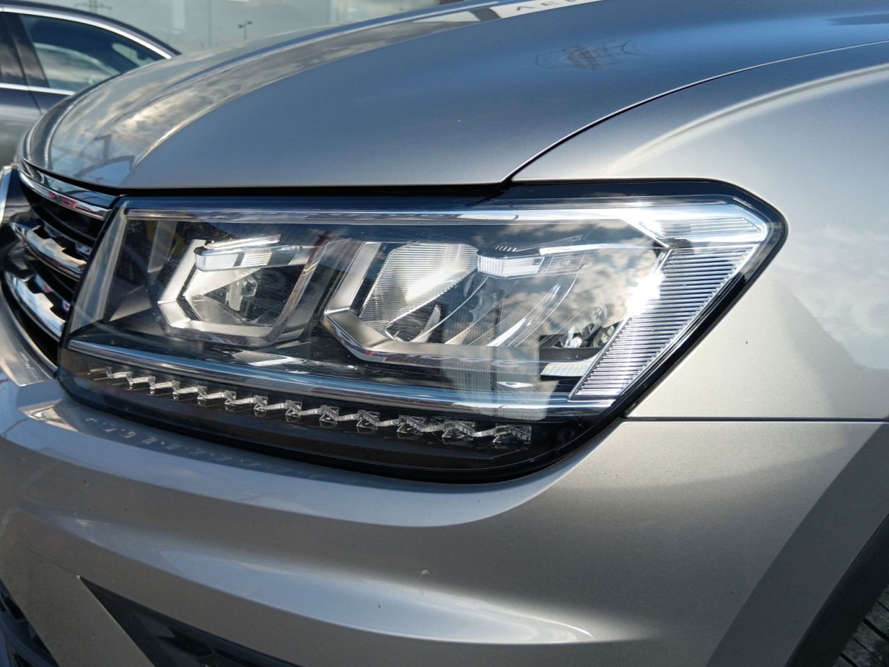 Foto Volkswagen Tiguan 16