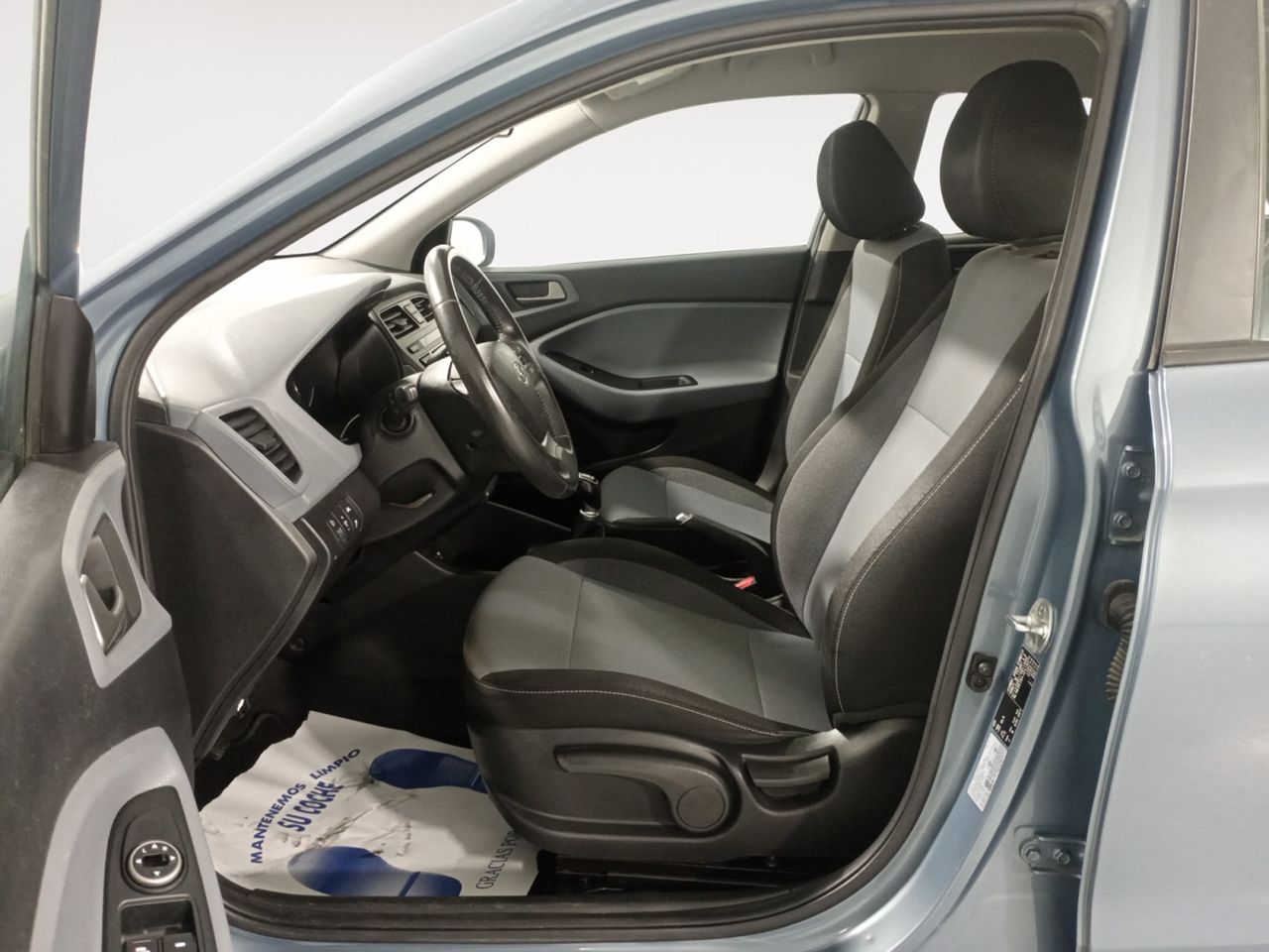 Foto Hyundai i20 8