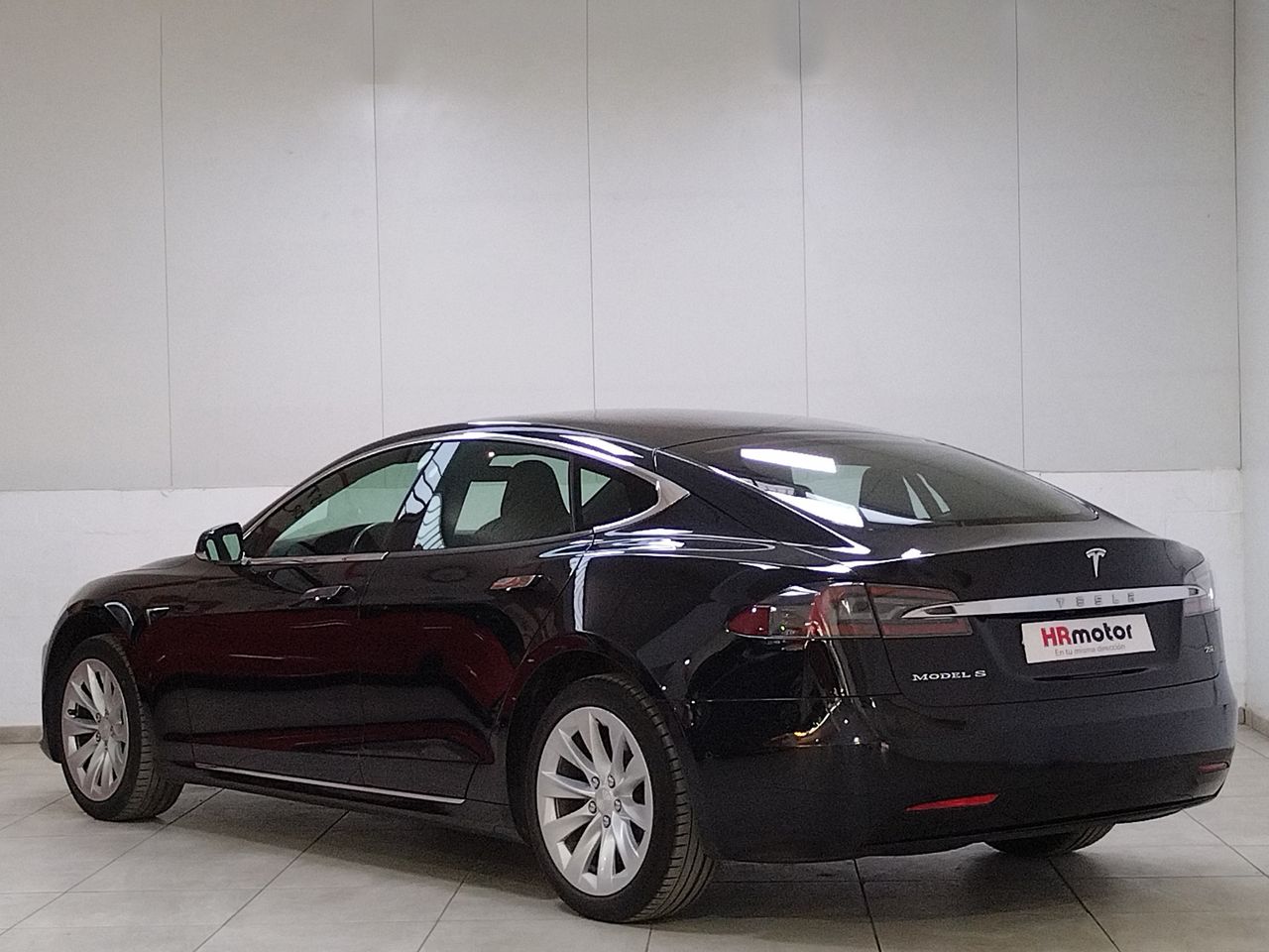 Foto Tesla Model  S 19