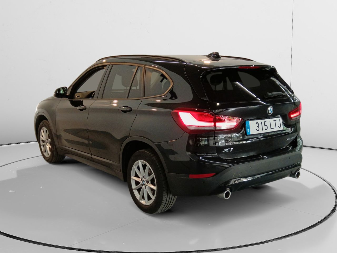 Foto BMW X1 4