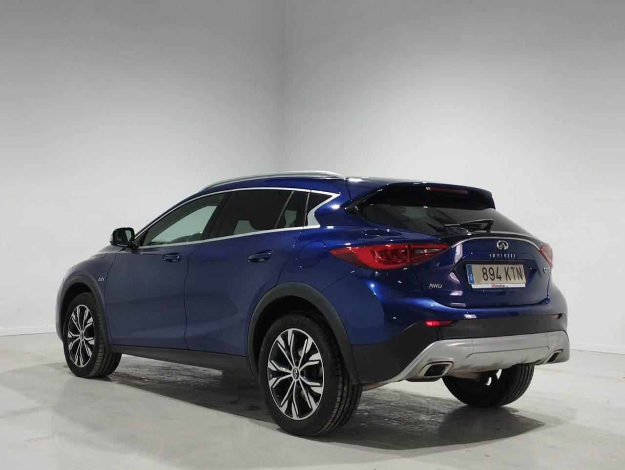 Foto Infiniti QX30 19