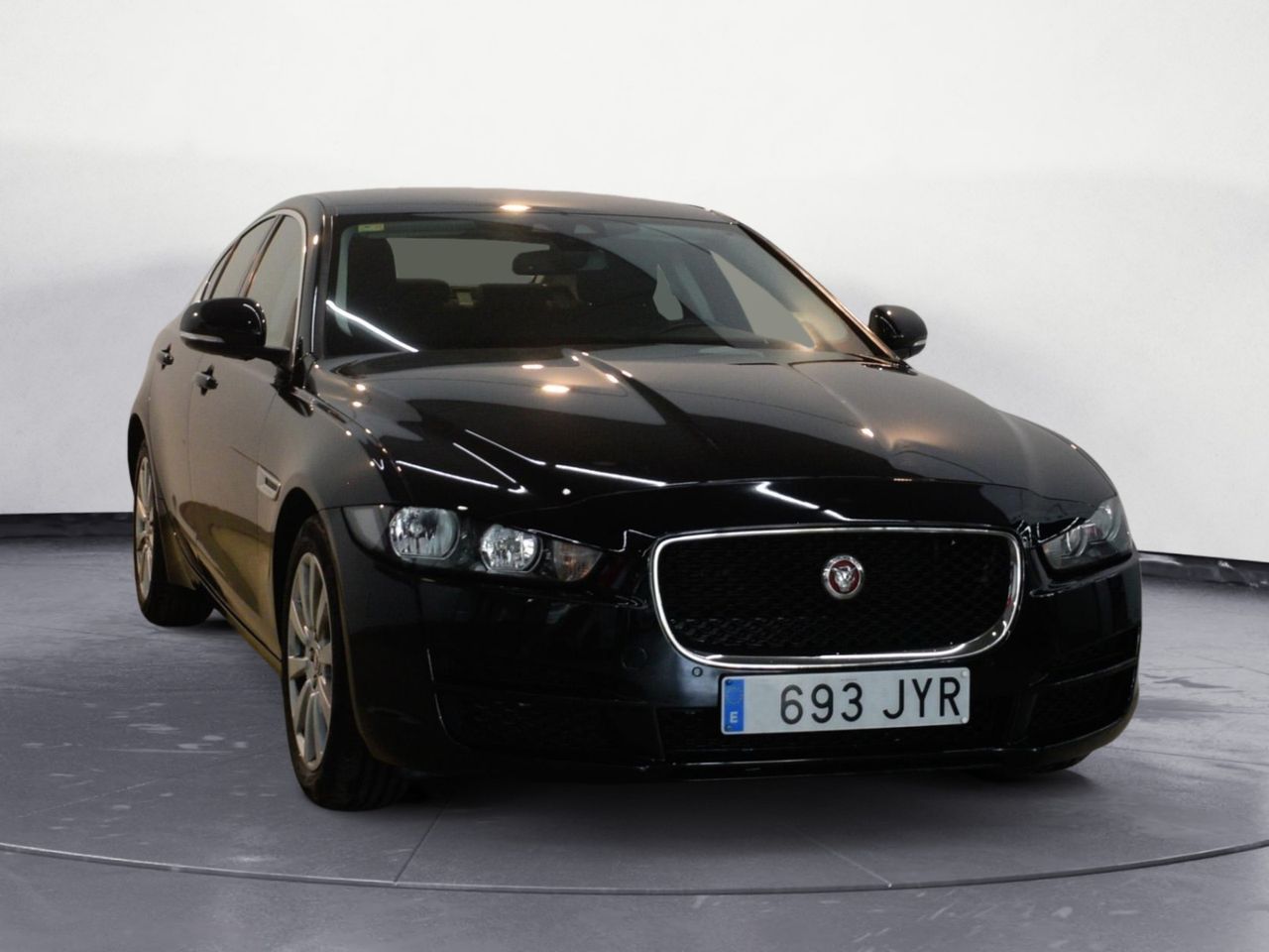 Foto Jaguar XE 19