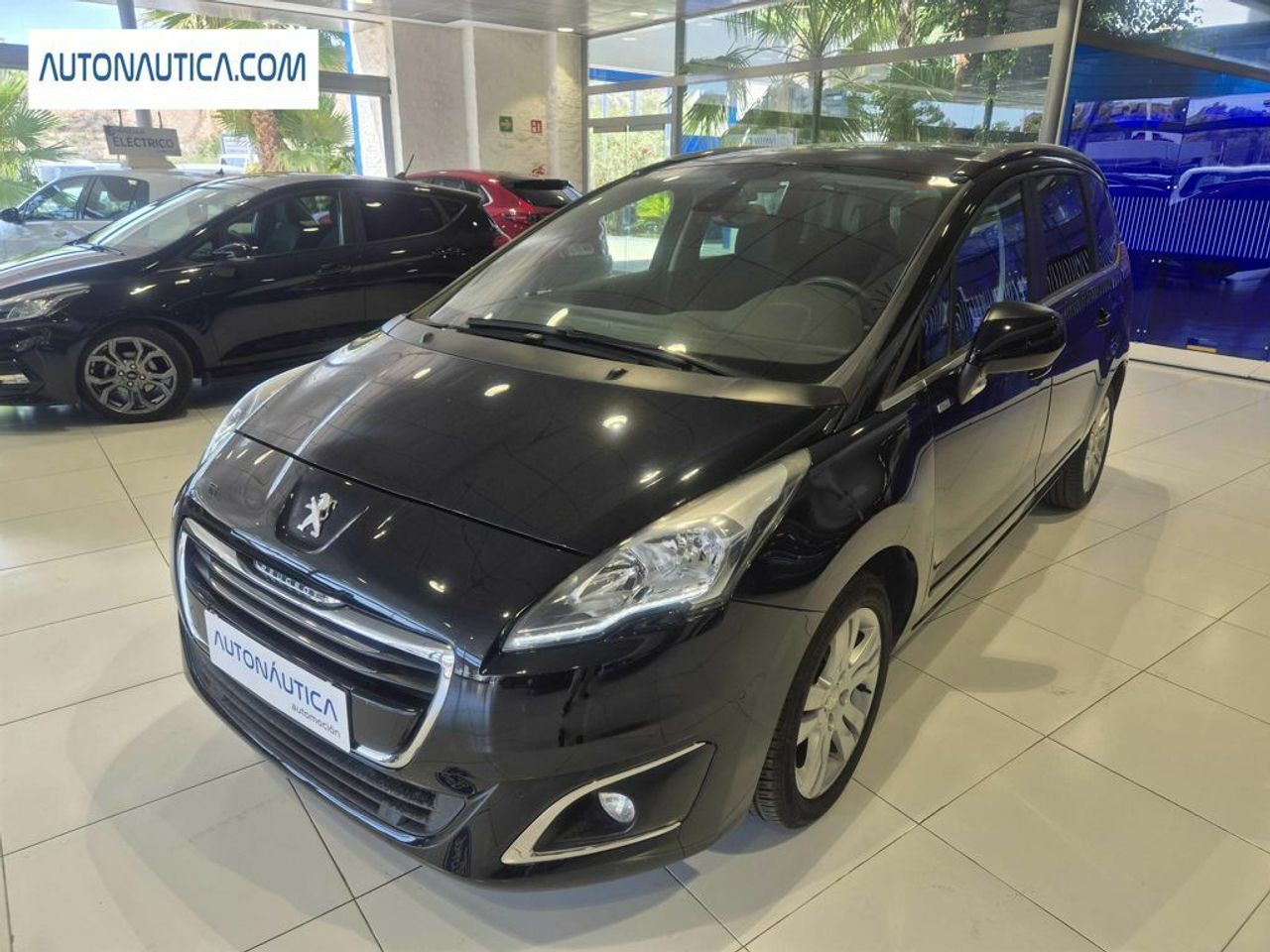 Foto Peugeot 5008 10