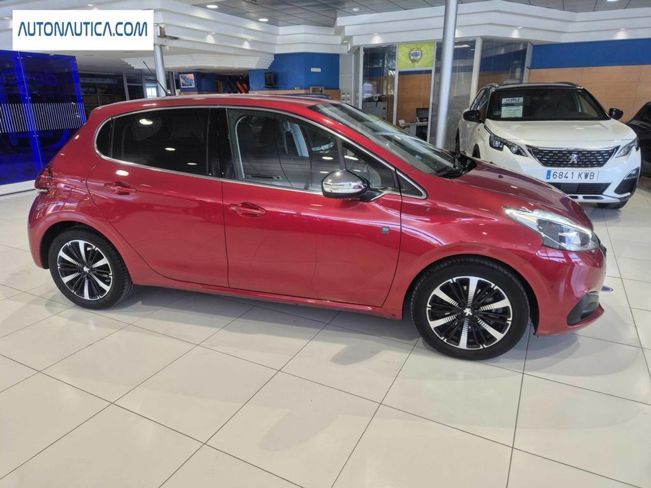 Foto Peugeot 208 5