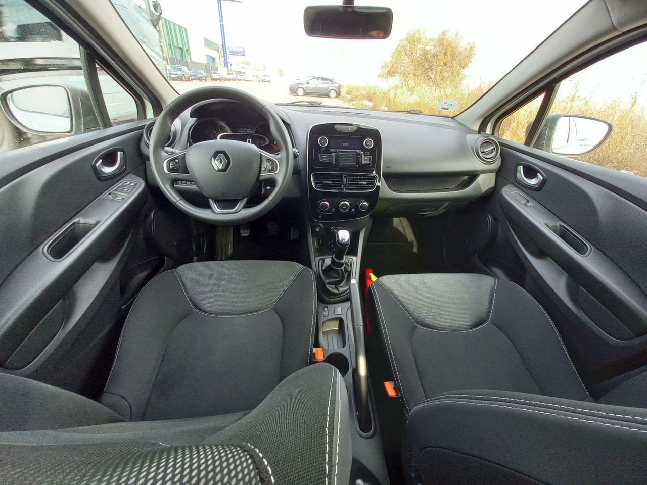 Foto Renault Clio 24