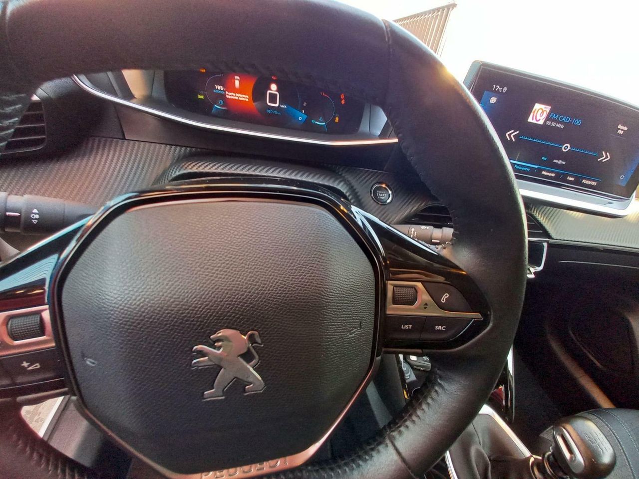 Foto Peugeot 208 14