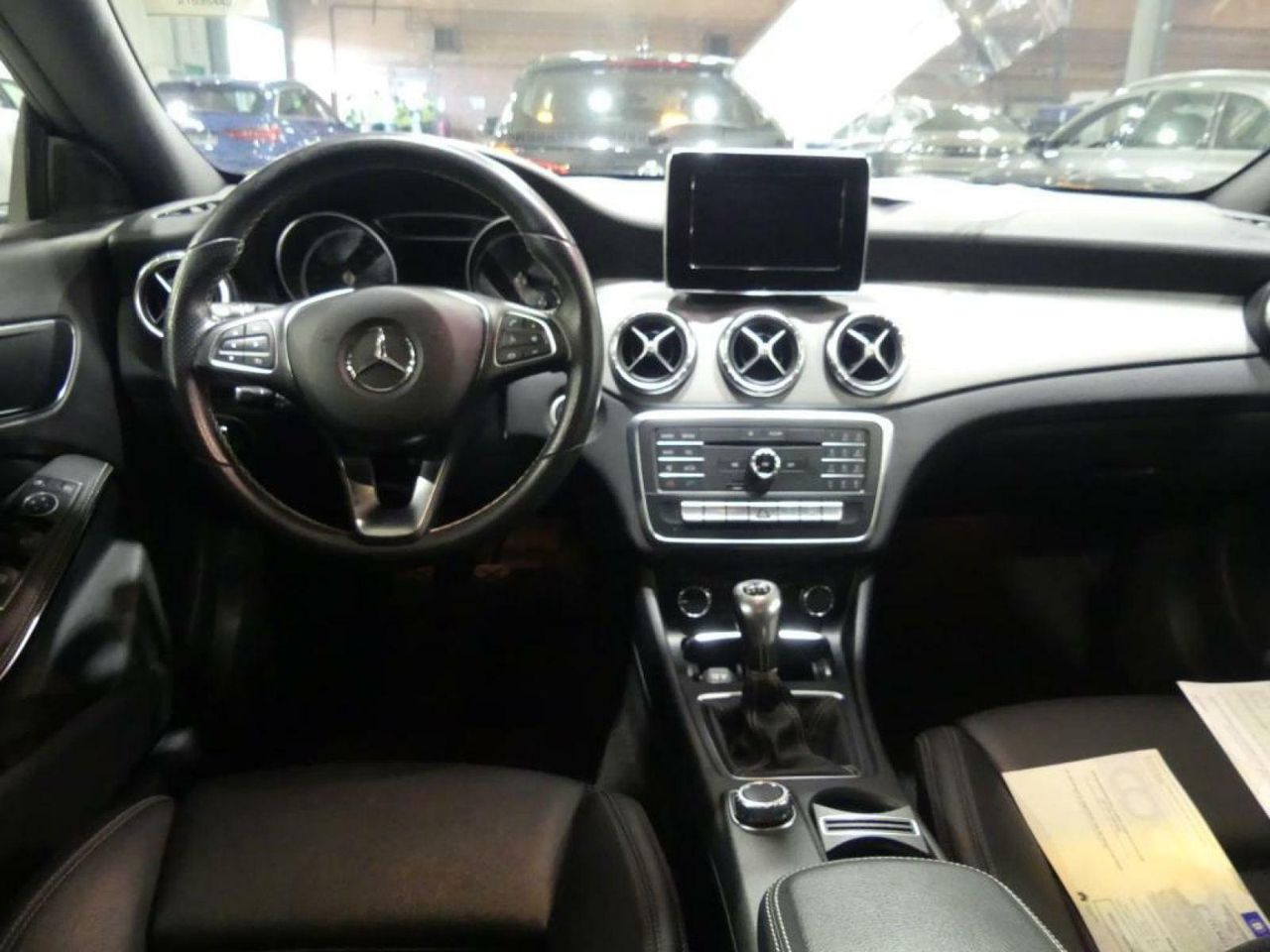 Foto Mercedes-Benz Clase CLA 5