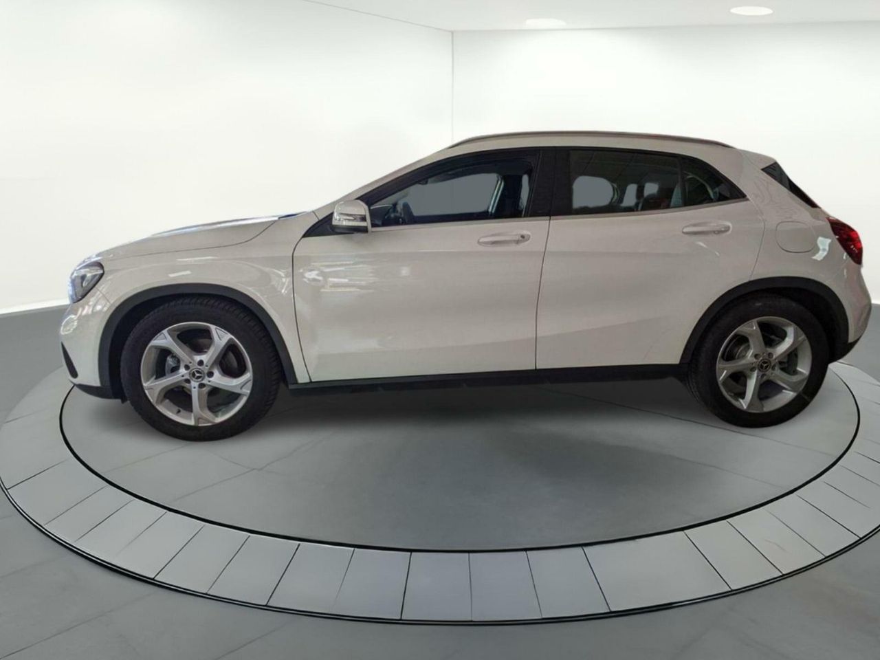 Foto Mercedes-Benz Clase GLA 3