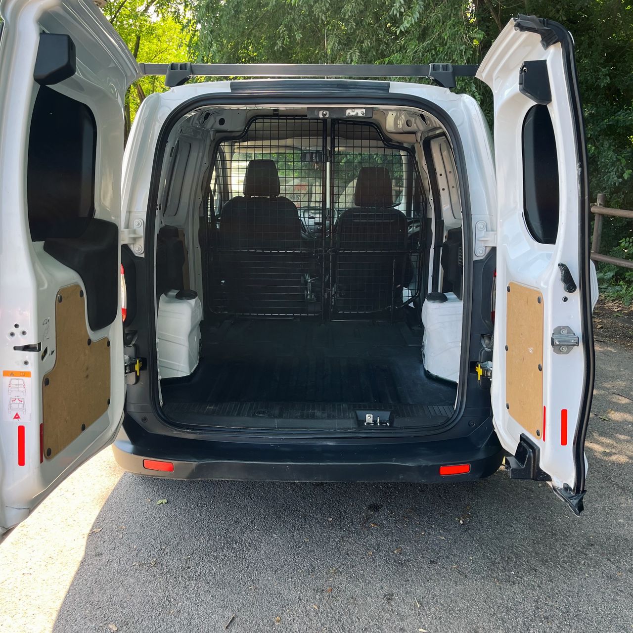 Foto Ford Transit  Courier 17