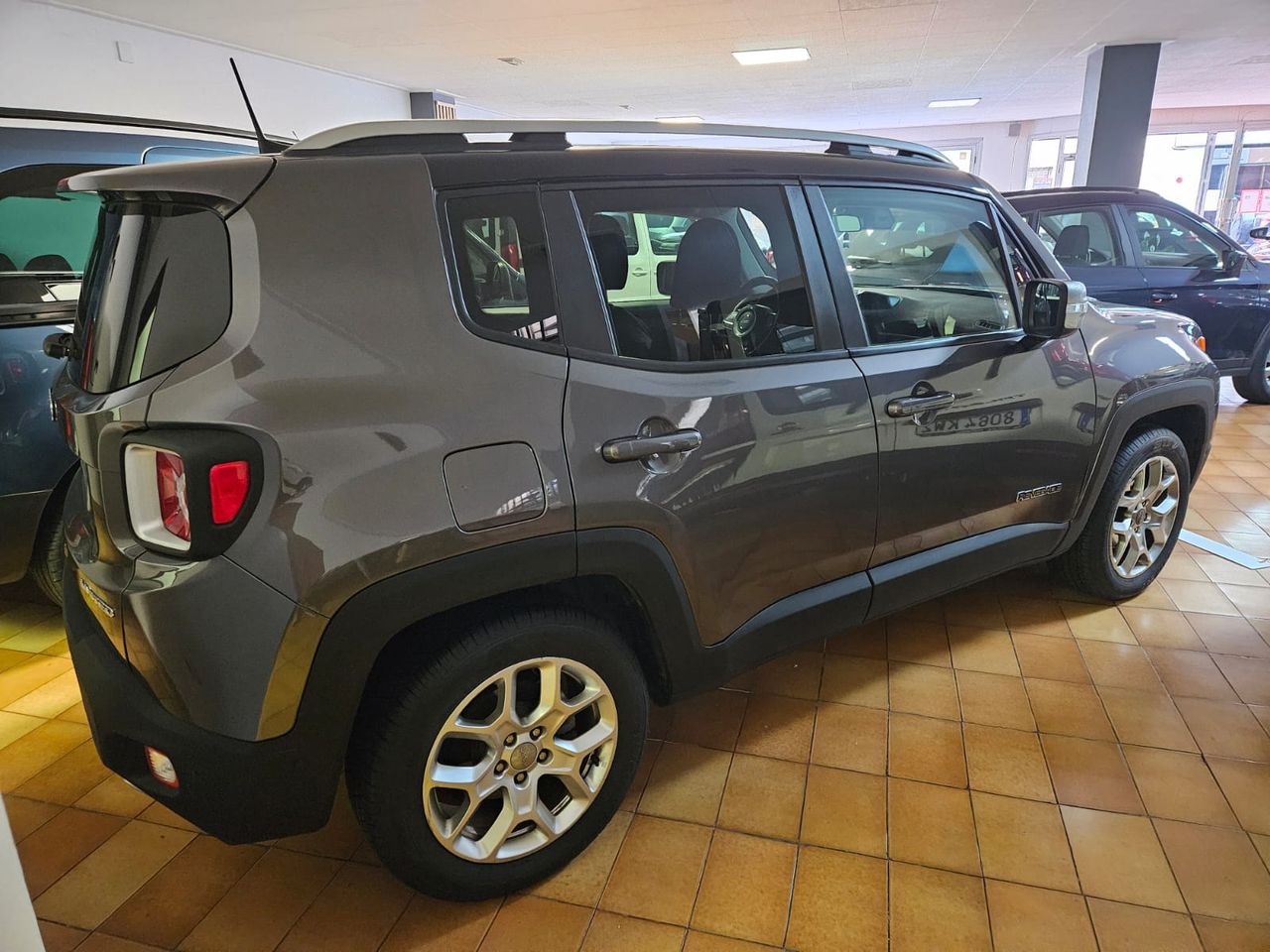 Foto Jeep Renegade 5