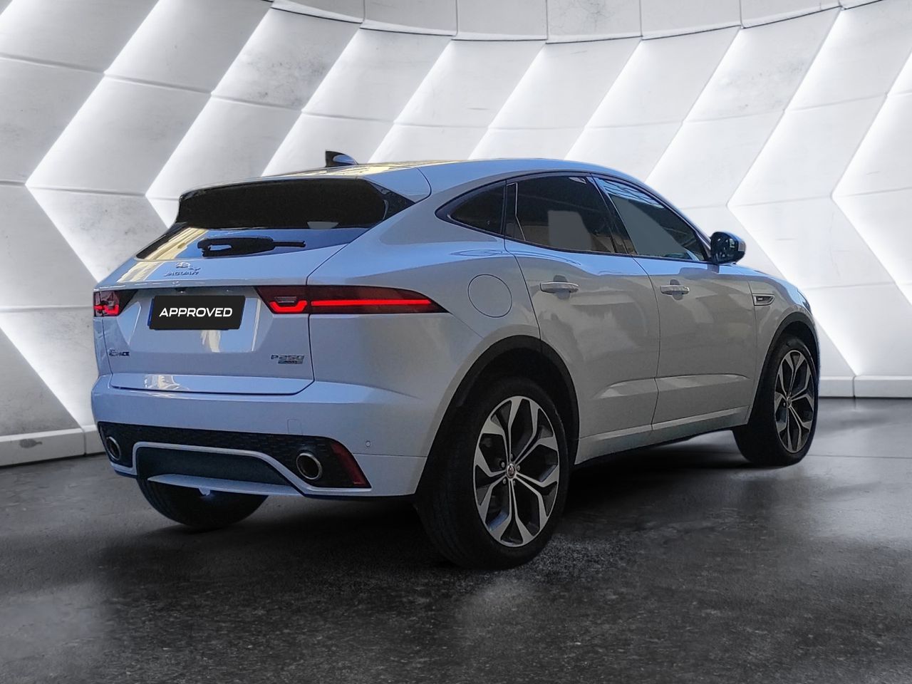 Foto Jaguar E-Pace 8