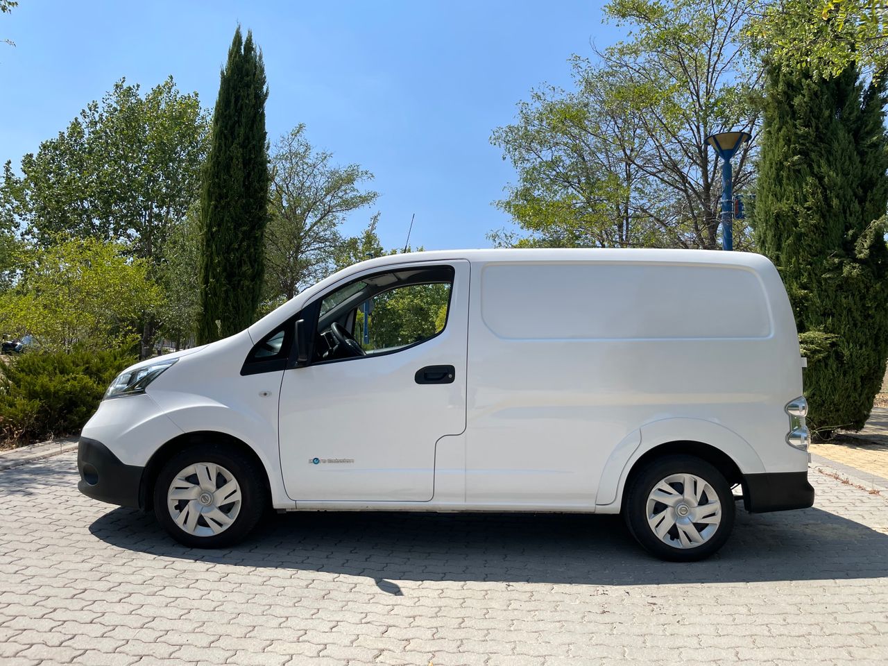 Foto Nissan e-NV200 5