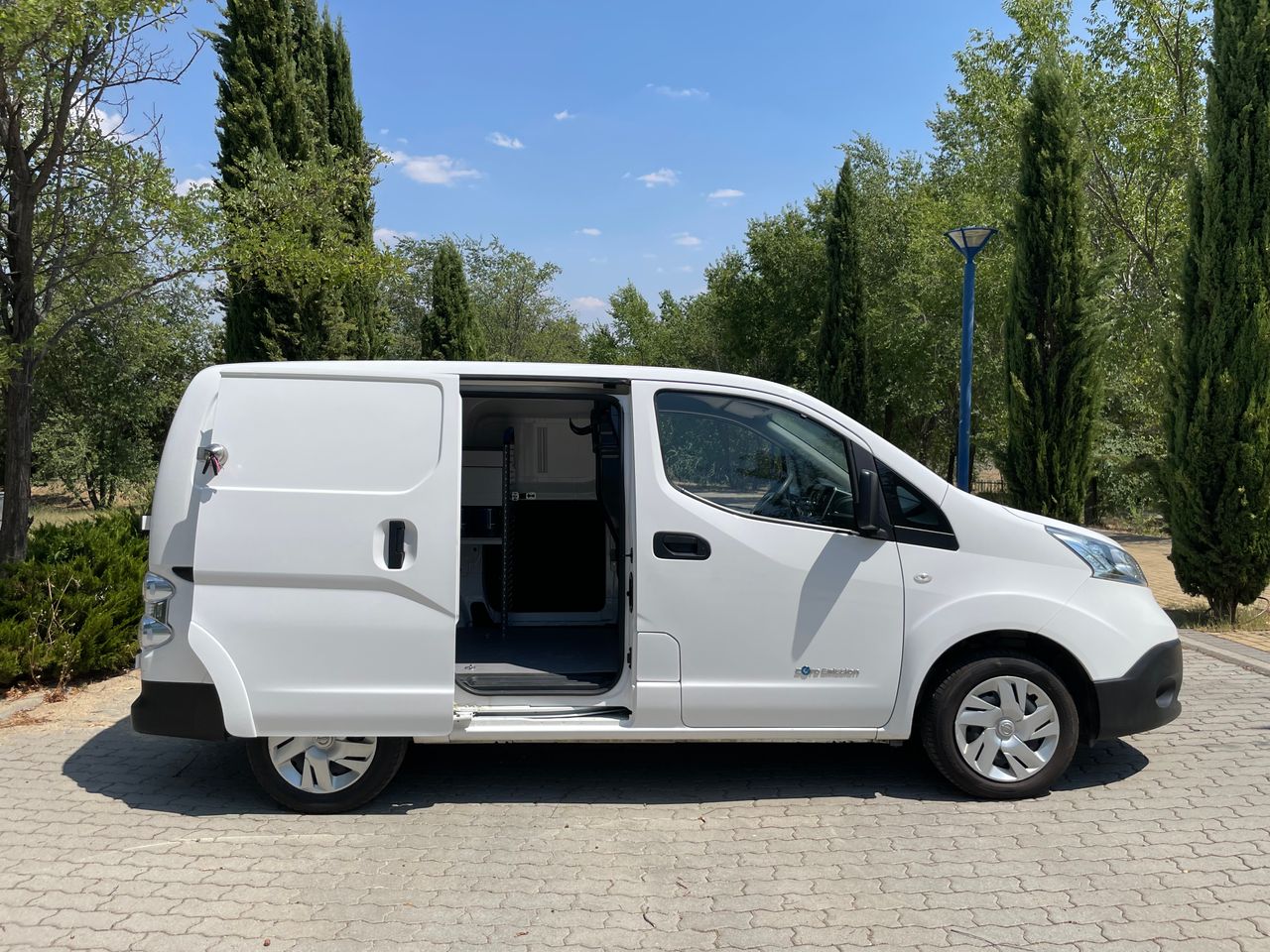 Foto Nissan e-NV200 7