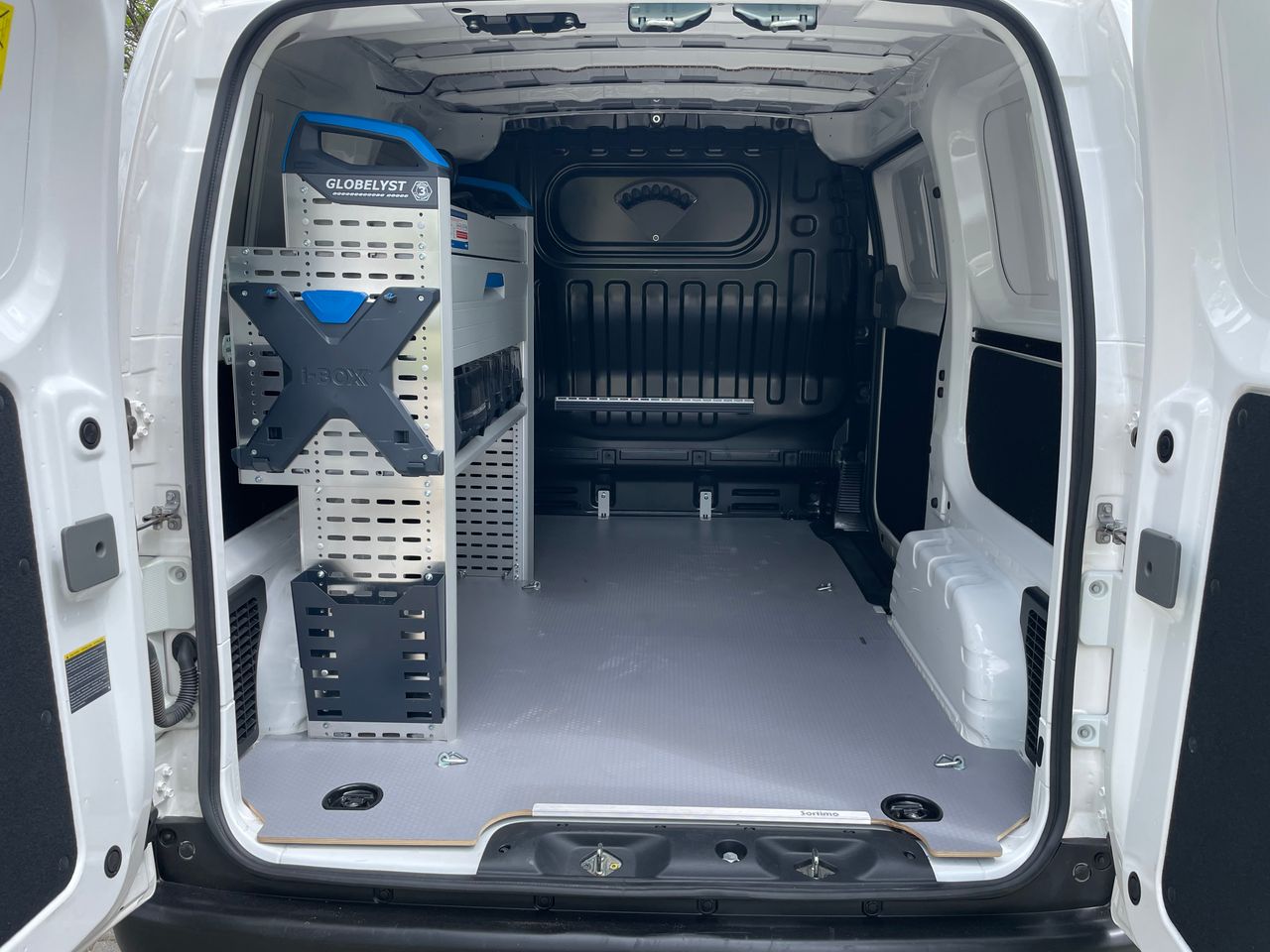 Foto Nissan e-NV200 16