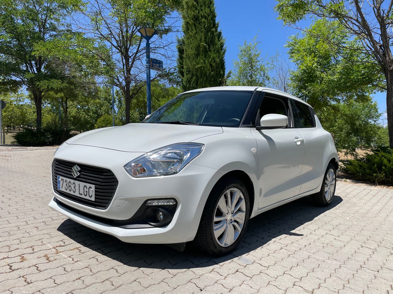 Foto Suzuki Swift 8