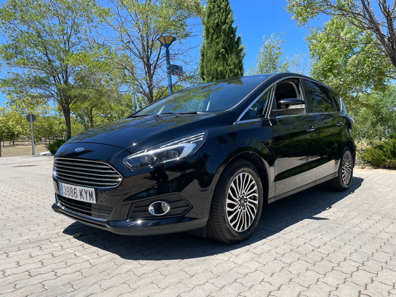 Foto Ford S-Max 8