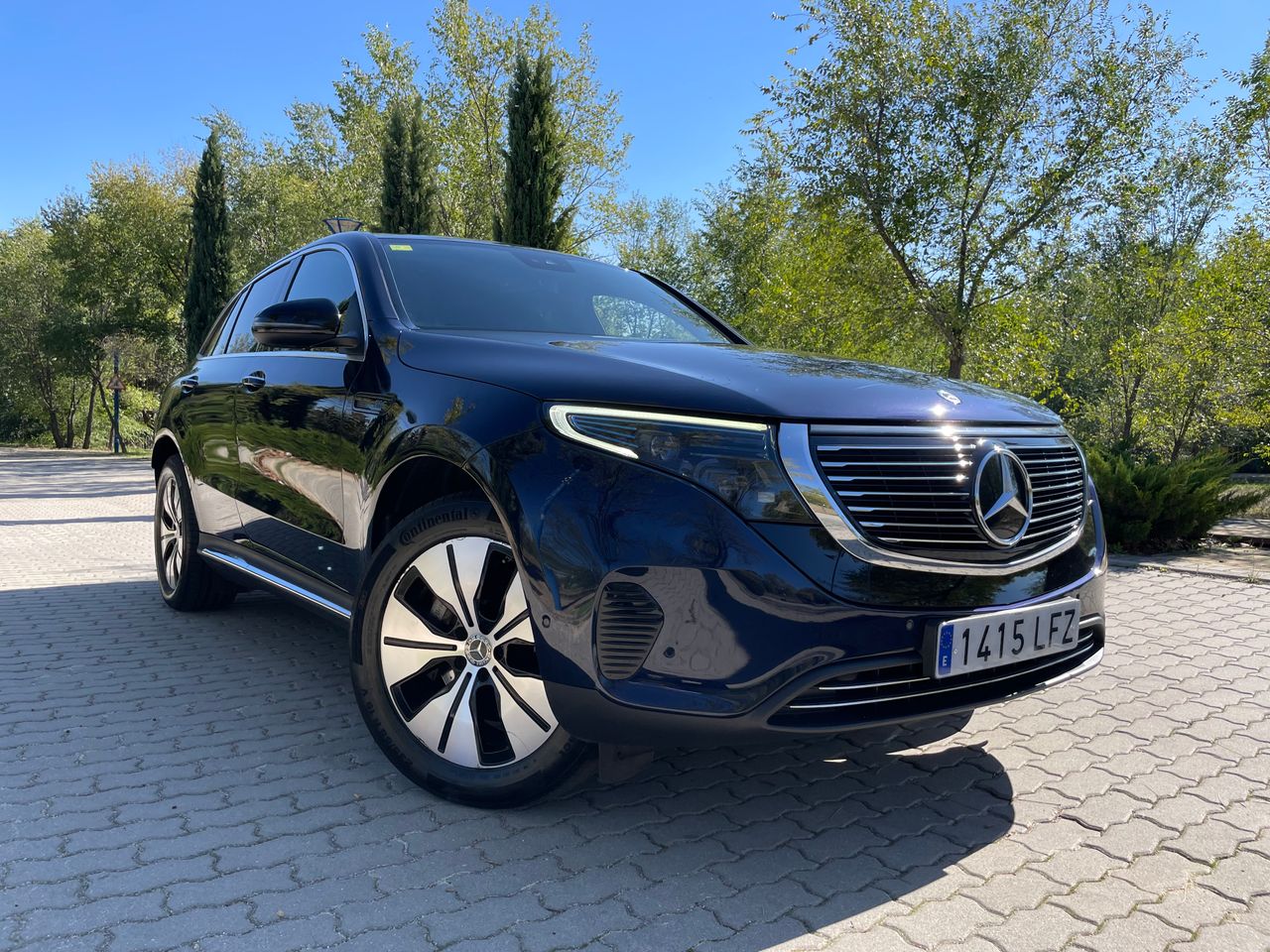 Foto Mercedes-Benz EQC 2