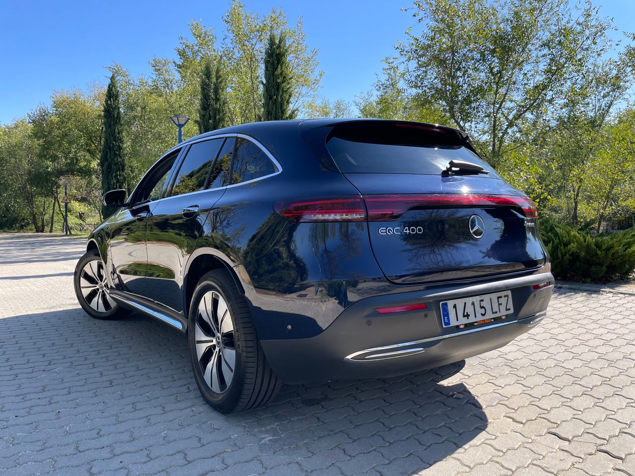 Foto Mercedes-Benz EQC 4