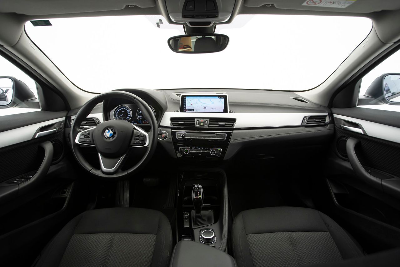 Foto BMW X2 3