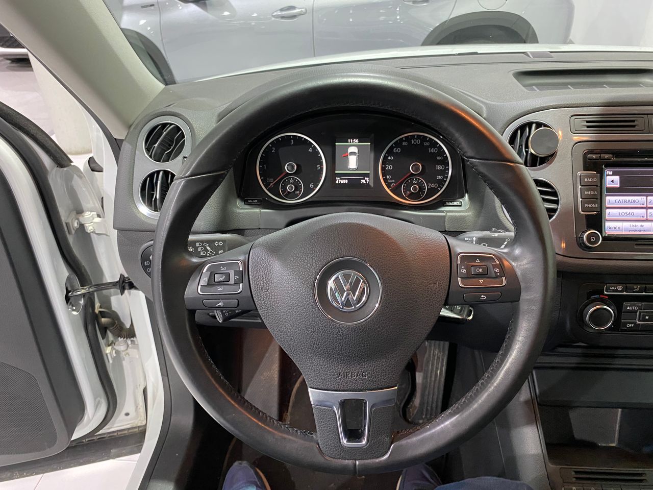 Foto Volkswagen Tiguan 14