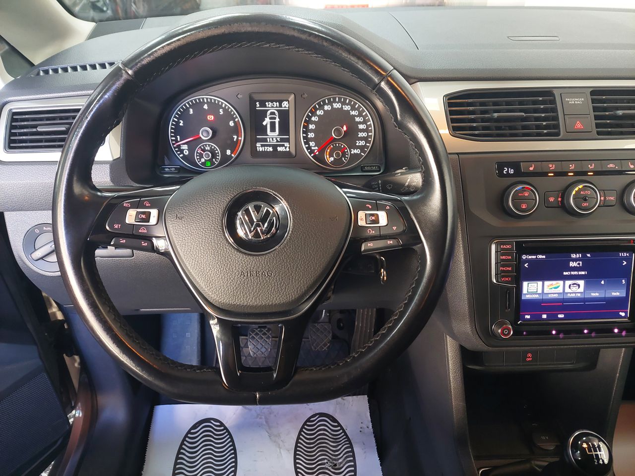 Foto Volkswagen Caddy 9