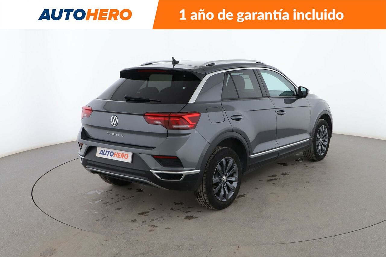 Foto Volkswagen T-Roc 6