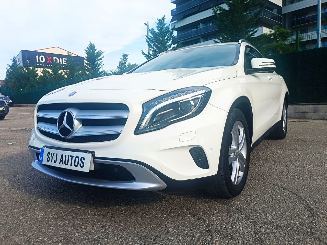 Foto Mercedes-Benz Clase GLA 12