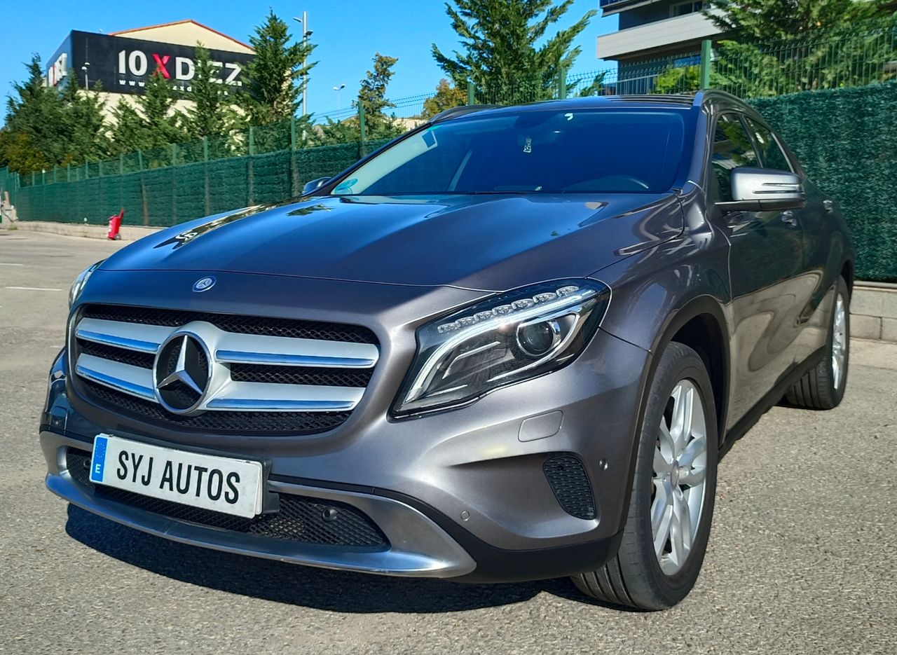 Foto Mercedes-Benz Clase GLA 11