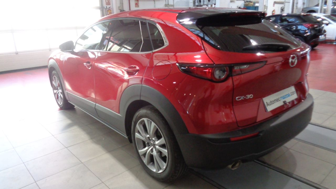 Foto Mazda CX-30 7