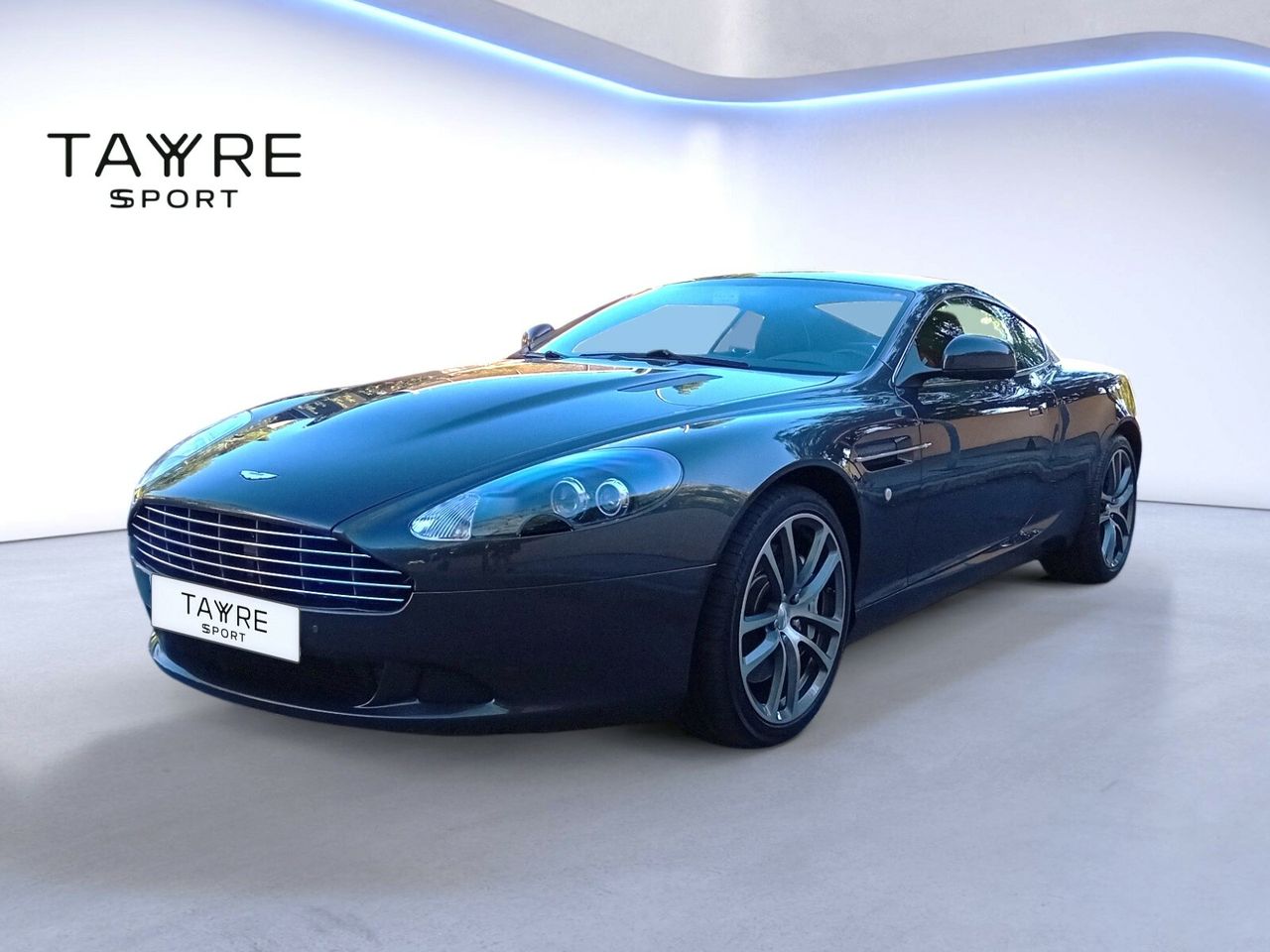 Foto Aston martin DB9 3