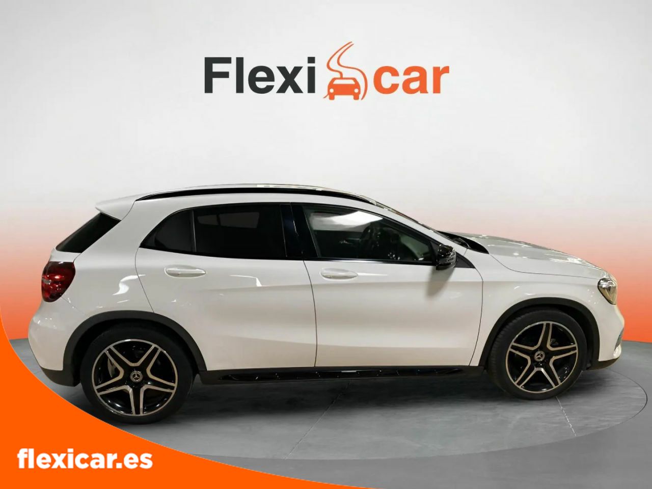 Foto Mercedes-Benz Clase GLA 8