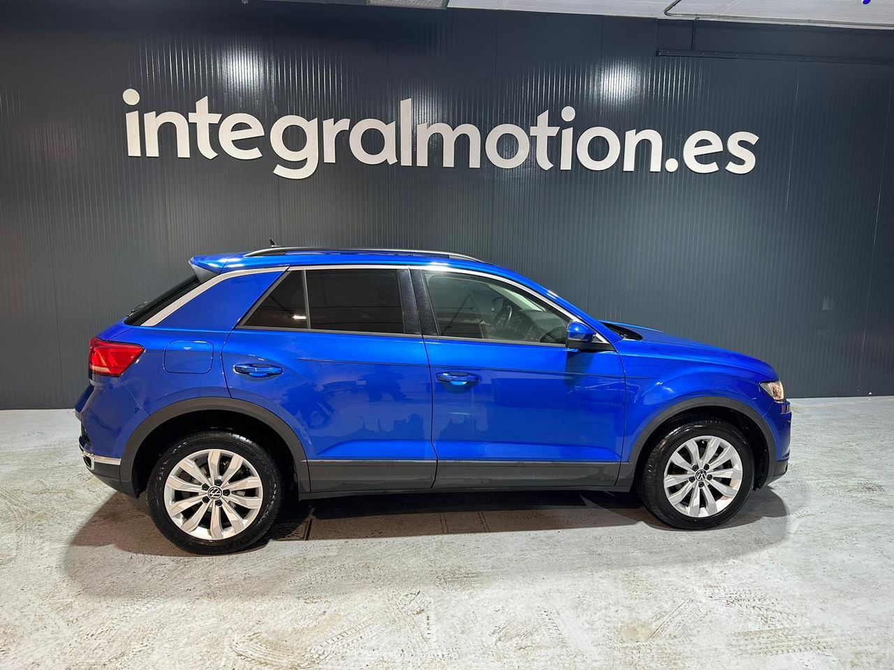 Foto Volkswagen T-Roc 6