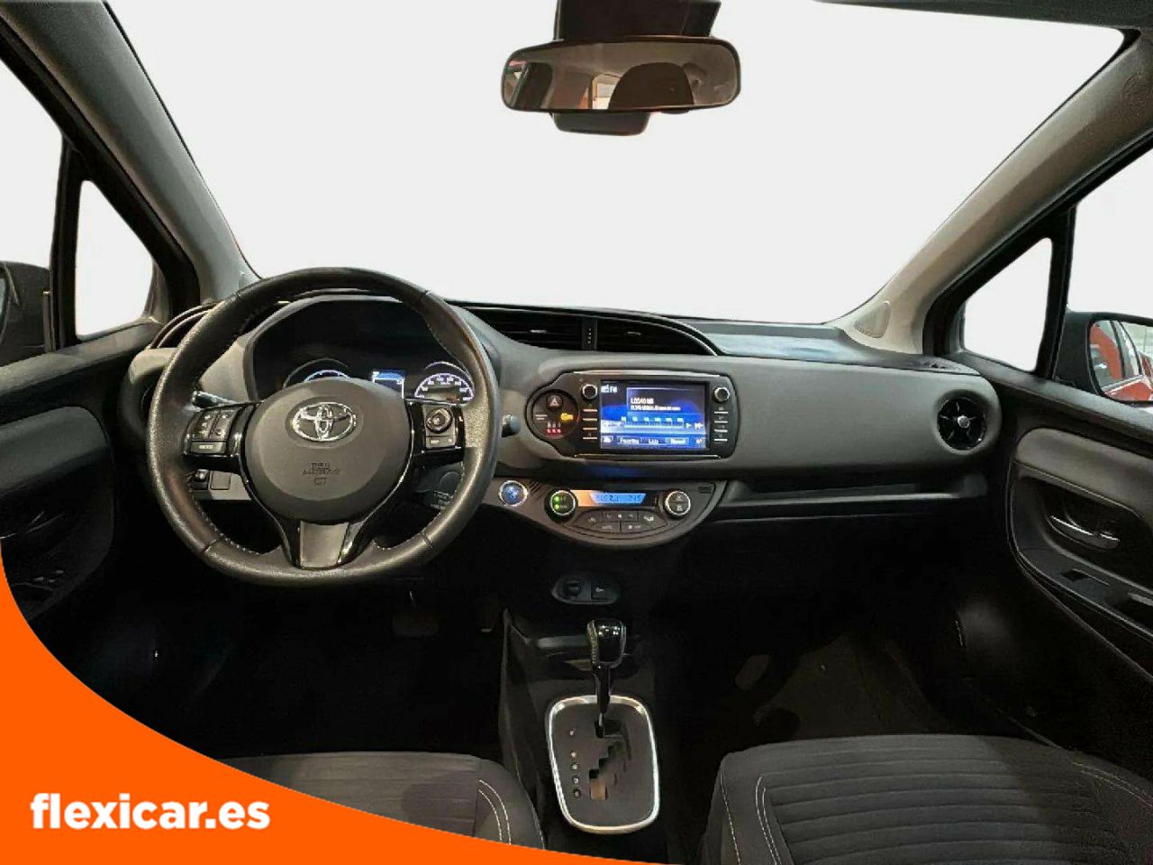 Foto Toyota Yaris 10